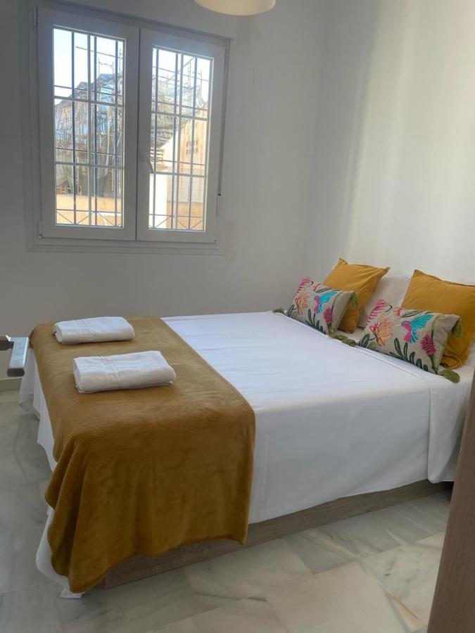 3 Rooms Con Parking Y Terraza En C Marmoles Малага Екстериор снимка