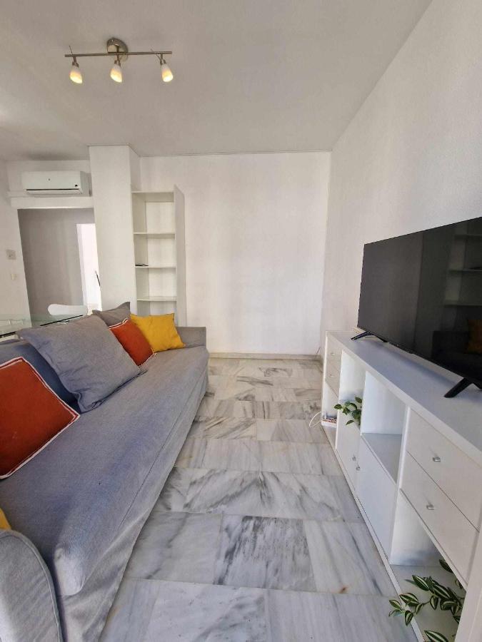 3 Rooms Con Parking Y Terraza En C Marmoles Малага Екстериор снимка