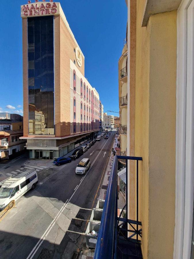 3 Rooms Con Parking Y Terraza En C Marmoles Малага Екстериор снимка