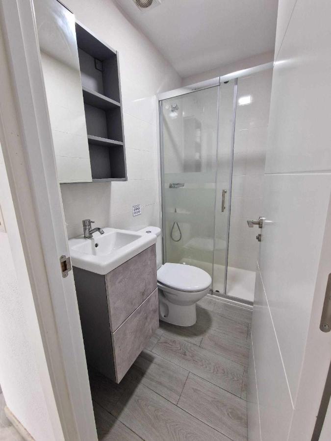 3 Rooms Con Parking Y Terraza En C Marmoles Малага Екстериор снимка